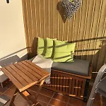 Апартаменты Lakeside Let-go *